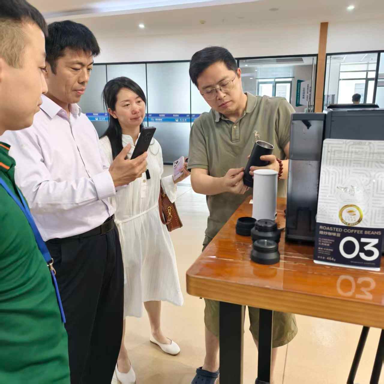 Mutengi Anoshanyira Seaver YeCapsule Coffee Machine SV837 SV835 Uye New Portable Coffee Machine SV610 Inspection