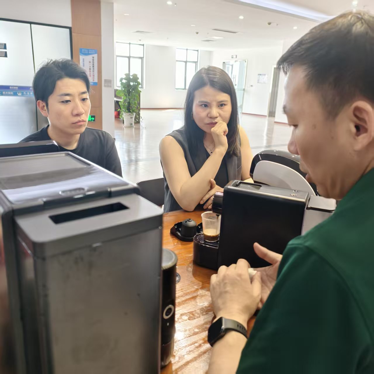 Sei Mutengi weJapan Akashanyira SEAVER YeAdvanced Automatic Coffee Machine & Portable Coffee Maker? Sei Mutengi weJapan Akashanyira SEAVER YeAdvanced Automatic Coffee Machine & Portable Coffee Maker?
